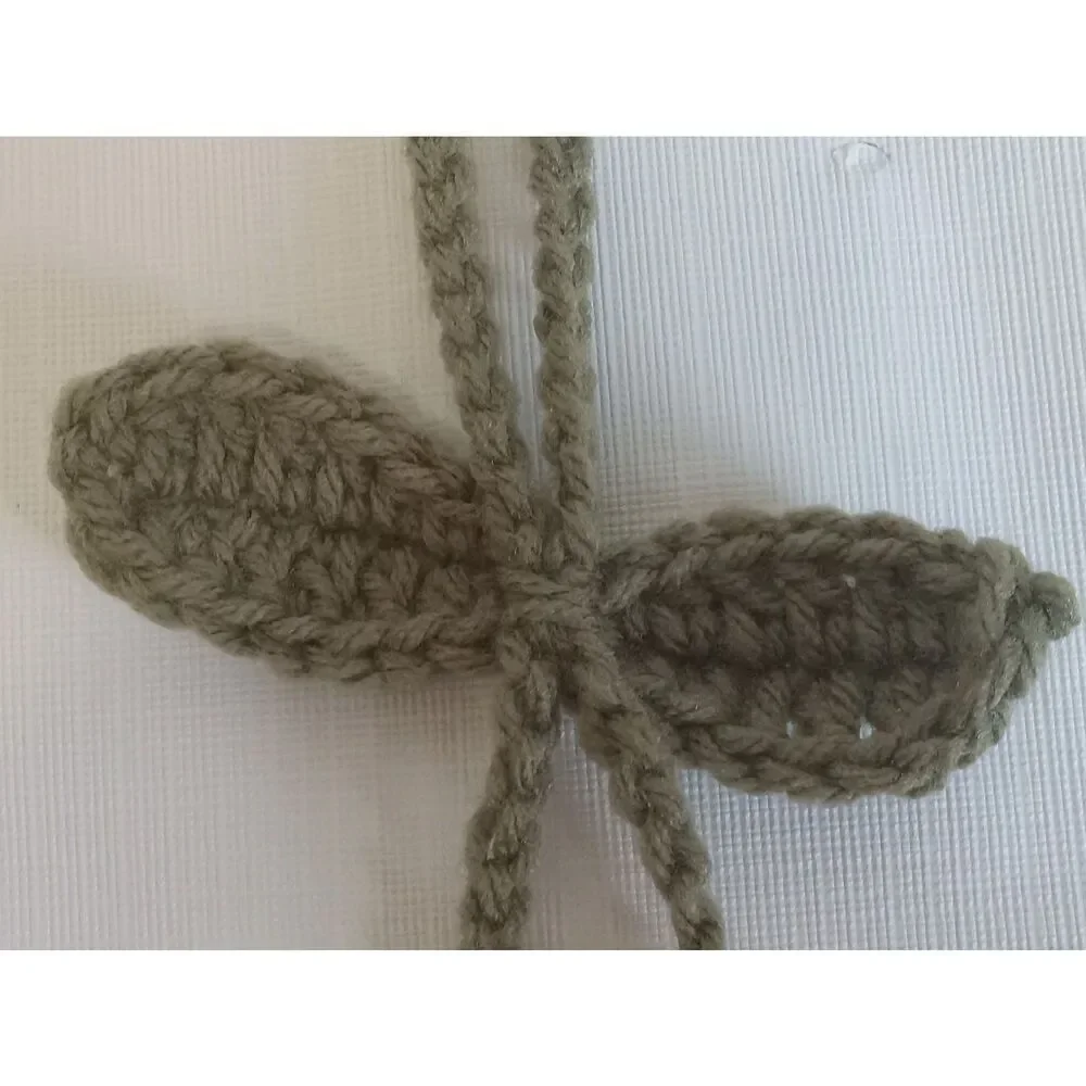 Handmade Crochet Acrylic Lily of the Valley Adjustable Hanging Vine Decoration